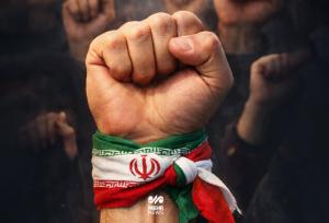 رهبر انقلاب: مردم ما در مقابله‌ی با فتنه، خودشان به پا خاستند