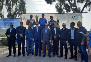 قهرمانان مسابقات موتورکراس ساحلی در بابلسر معرفی شدند