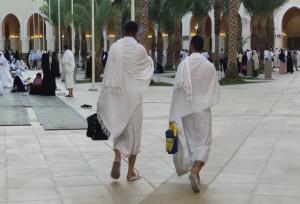 وام ۳۰ میلیونی حج عمره برای دانشجویان علوم پزشکی؛ شروع ثبت‌نام از شنبه