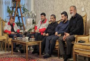 دیدار مسئولان هلال‌احمر با خانواده شهید سپهبد باقری