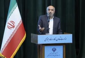 تمرکززدایی، کلید حل مشکلات اقتصادی کشور است