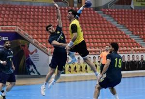 تیم هندبال استقلال اولین شکست سایپا را در لیگ برتر رقم زد