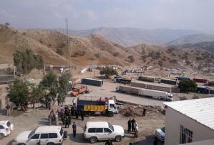 تأکید ناظر گمرکات کرمانشاه بر تسریع خدمات در گمرک شیخ‌صله