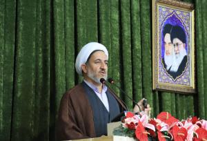 امام جمعه ماهان: مقاومت ملی، هویت دینی ملت ایران را حفظ کرد