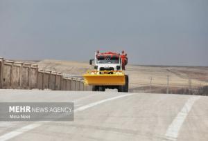 بازسازی ۵۶۰ دستگاه ماشین‌آلات راهداری در هفت‌ماهه ۱۴۰۴