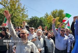 تصاویری از برگزاری راهپیمایی جمعه خشم و نصر در دماوند و گلستان
