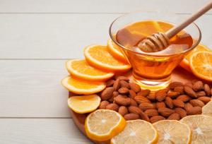 ۴ علامت طلایی برای تشخیص عسل طبیعی از تقلبی