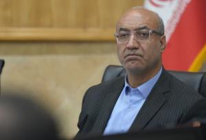 استاندار کرمانشاه: اقامه نماز جماعت در ادارات باید با جدیت پیگیری شود