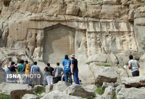 معاون گردشگری استان: کرمانشاه به قطب گردشگری دیجیتال کشور تبدیل می‌شود