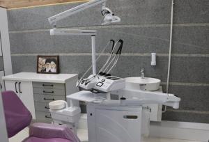 افتتاح کلینیک دندانپزشکی بسیجیان شهرستان سیرجان