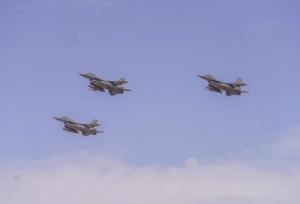 عراق منشأ صدای هواپیماهای جنگی در مرز با ایران را اعلام کرد