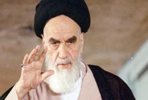 اسفندیاری: امام خمینی(ره) هجرت اجباری را به فرصتی تاریخ‌ساز تبدیل کرد