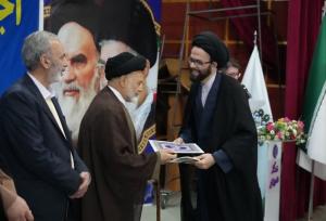 تقدیر قائم مقام ستاد اقامه نماز کشور از حضور کارکنان ادارات در اجلاس استانی نماز