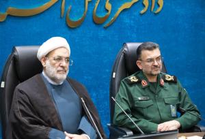 هدف قرار دادن حجاب و عفاف یکی از محورهای اصلی جنگ فرهنگی دشمن، است