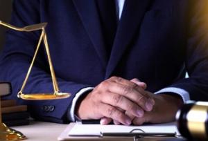 لزوم رعایت تعرفه‌های دستمزد کارشناسان رسمی دادگستری