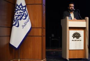 سینما پیشانی هنر انقلاب است