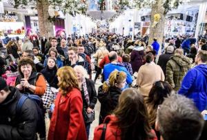 مردم آمریکا در بلک فرایدی چقدر خرید کردند؟ 