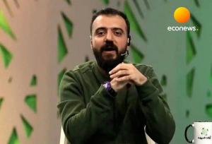 واکنش طنز ابوطالب به توهین گزارشگر افغانستانی