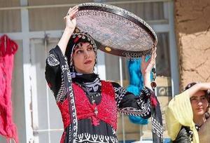 دف نوازی که از هنردوستان را از آمریکا به هشمیزکشاند!