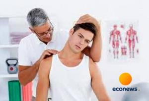 فلج اندام‌ها از عوارض شکستن قلنج توسط ماساژورها