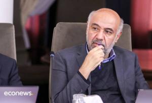 انتقاد وزیر کار از بازنشستگی پیش از موعد کارگران