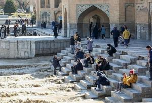 واکاوی دلایل تداوم فرار سرمایه‌ها از استان اصفهان
