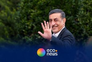 شعرخوانی معاون اجرایی رئیس‌جمهور برای پزشکیان