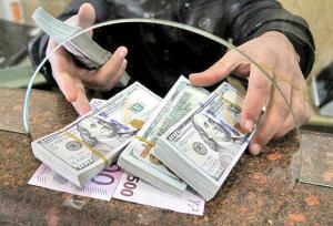 دلار بعد از سه ماه به کانال ۴۹ هزار تومان بازگشت 