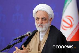 تقویت نقش مردم در ایجاد صلح و سازش در جامعه