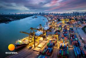 فاصله زیاد مناطق آزاد ایران با استانداردهای جهانی