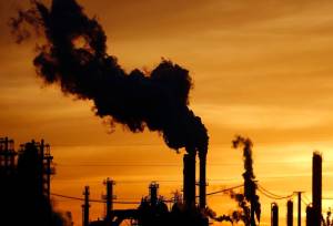 سوخت ارزان، هزینه گران؛ تبعات مازوت‌سوزی در نیروگاه‌ها