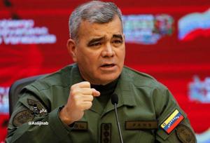 وزیر دفاع ونزوئلا بعد از شایعه مرگش جلوی دوربین آمد