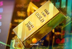 افت طلا در سایه دلار قوی و احتیاط فدرال‌رزرو