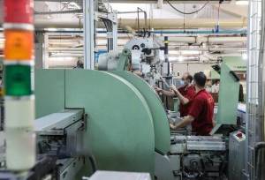 بهبود وضعیت تولید با حذف رانت و فساد ارزی 