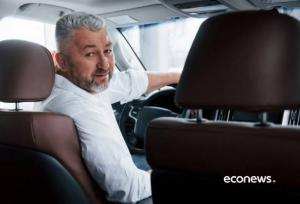 اشتغال بازنشستگان در تاکسی‌های اینترنتی قانونی میشود