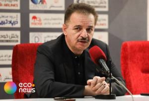 اگر نمی‌توانی فوتبال را مدیریت کنی، کنار برو!