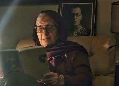 پخش مستند \