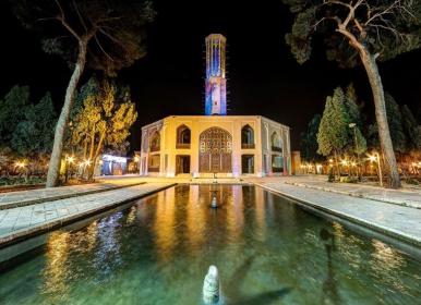  نمایش جاودانگی تمدن ایران در باغ دولت‌آباد یزد+فیلم