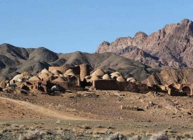 تولد دوباره یک روستا در دل کویر + فیلم
