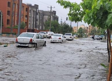 باران و سیل آسمان و زمین مشهد را بهم دوخت+فیلم