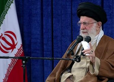 محورهای بیانات رهبر معظم انقلاب در دیدار مردم قم+فیلم