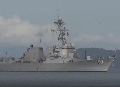 ناو جنگی آمریکا نزدیک سواحل ونزوئلا پهلو گرفت