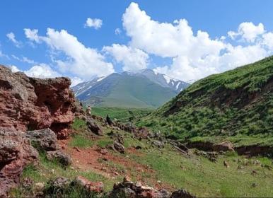 منطقه بکر و زیبای روستای موئیل در مشگین شهر
