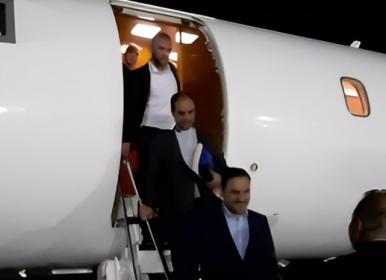 اولین تصاویر از ورود زندانیان تبادل شده به کشور