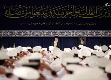 دیدار کارکنان ناوگروه ۸۶ نیروی دریایی ارتش با رهبرانقلاب