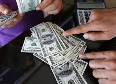 دلالان مجازی عامل برهم زدن آرامش بازار ارز + فیلم