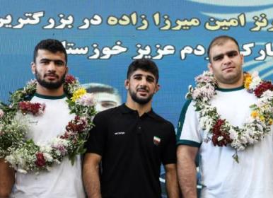 استقبال از مدال آوران خوزستان المپیک پاریس+فیلم