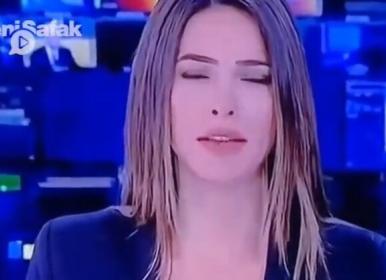 خونسردی خانم مجری در لحظه وقوع زمین لرزه
