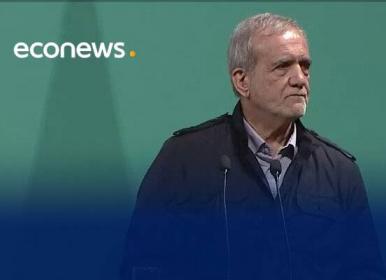 ملتی که می‌خواهد زنده باشد باید کتاب را جدی بگیرد