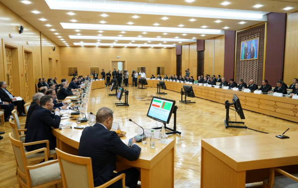تدوین سند جامع تجاری بین ایران و ترکمنستان